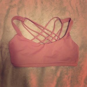 Lululemon bra size 6